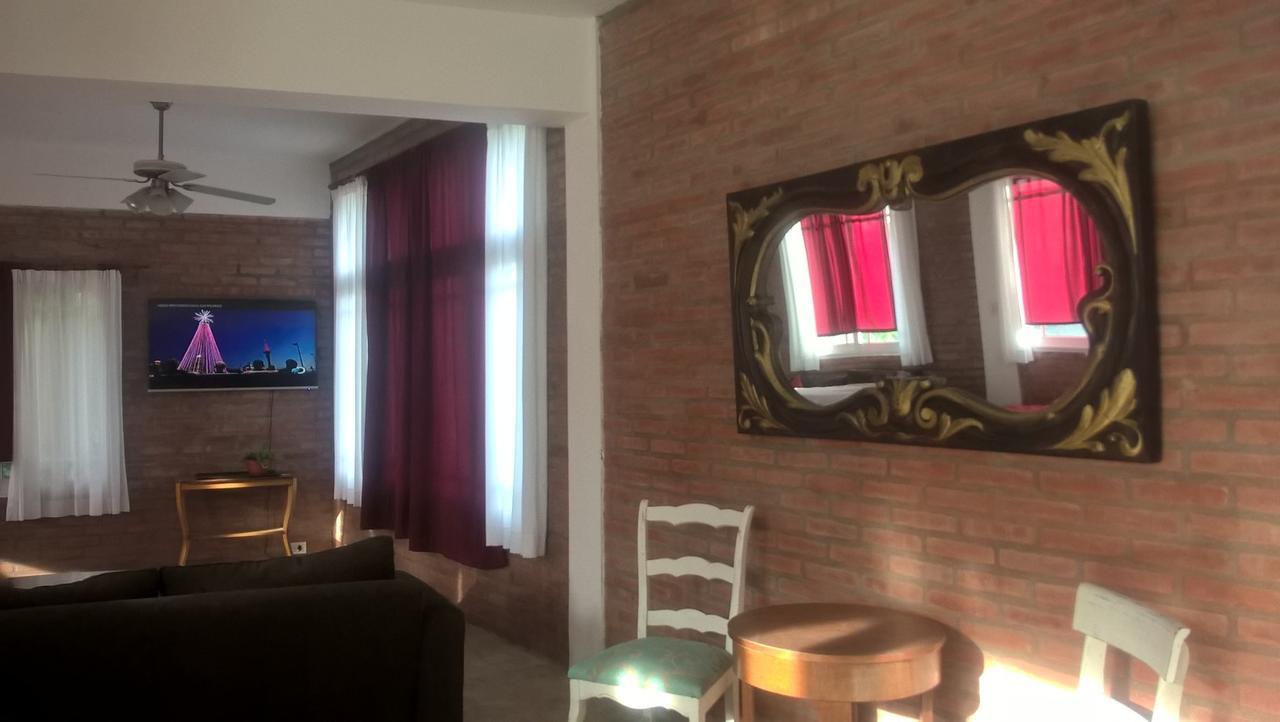 Hosteria Aguas Claras Мина Клаверо Екстериор снимка