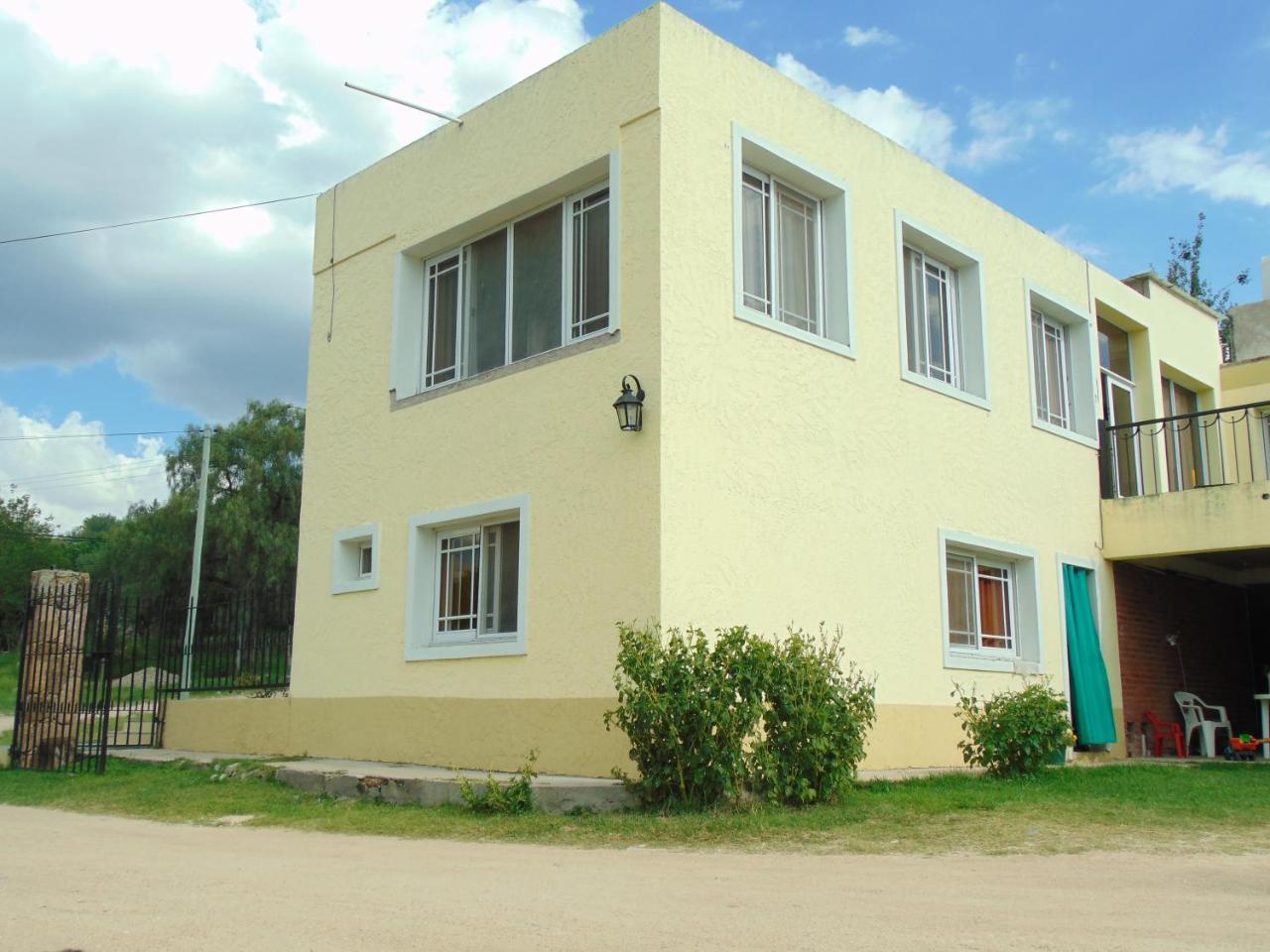 Hosteria Aguas Claras Мина Клаверо Екстериор снимка